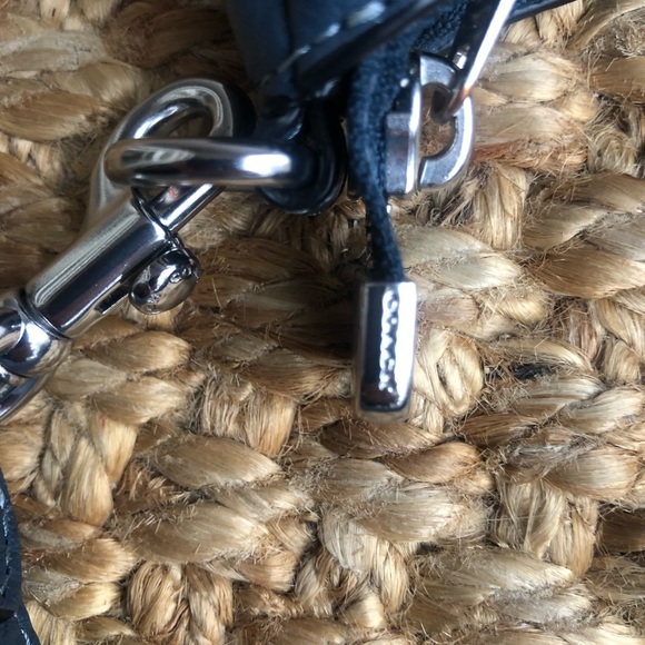 New: Coach Teri Shoulder Bag. Leather w Optional Shoulder Strap - Picture 14 of 16